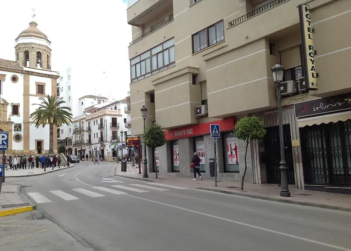 Royal Centro De Apartment